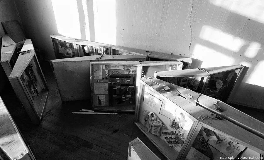 шамильский район село телетль школа. забытые школы. заброшенная школа 14 рыбинск. школьное забытый. лицей мпгу внутри.