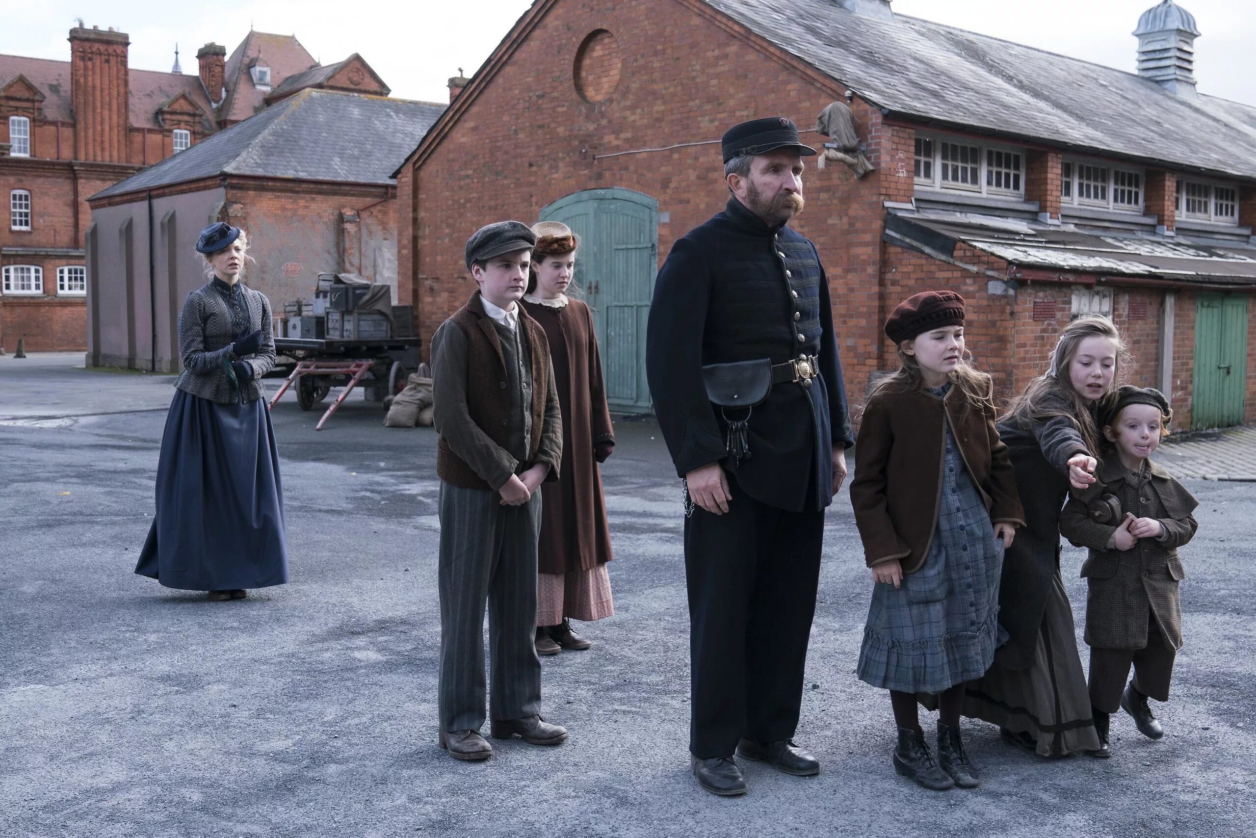 Игры разумов 2024. Шон пенн игры разумов. "игры разумов" / the professor and the madman (2019. Игры разумов 2024. Мэл гибсон санта.