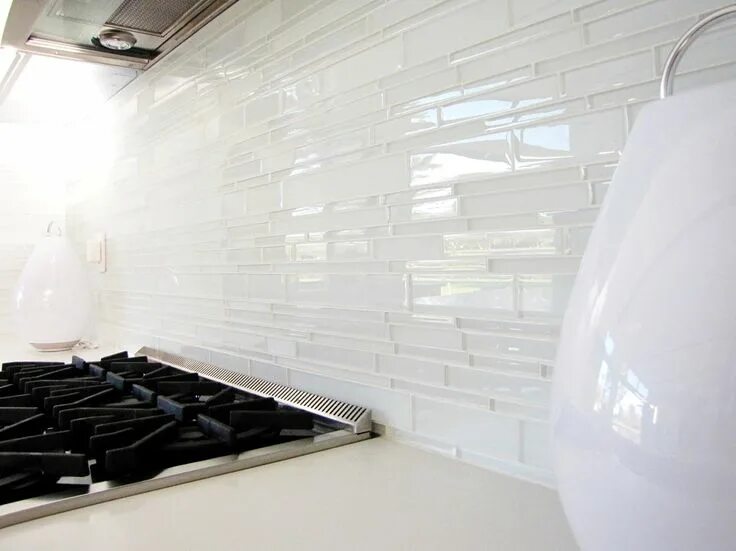 Плитка кабанчик kerama marazzi. Плитка кабанчик 10 30 белая. Белая плитка на кухне. Плитка adex кабанчик. Плитка кабанчик 10 30 белая.