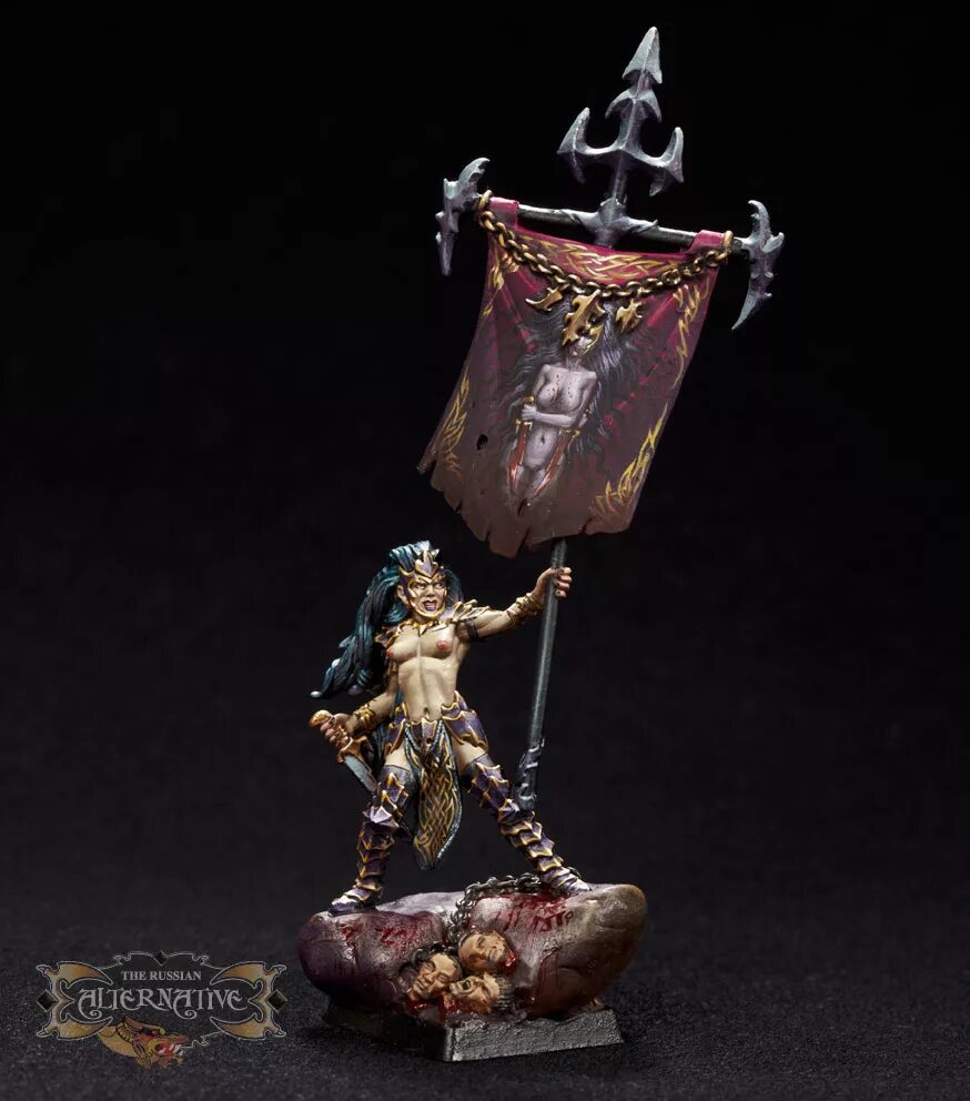 Standart bearer bretonnia. Воины нуменора. Bearer aut. Plaguebearer. Icon of despair warhammer.