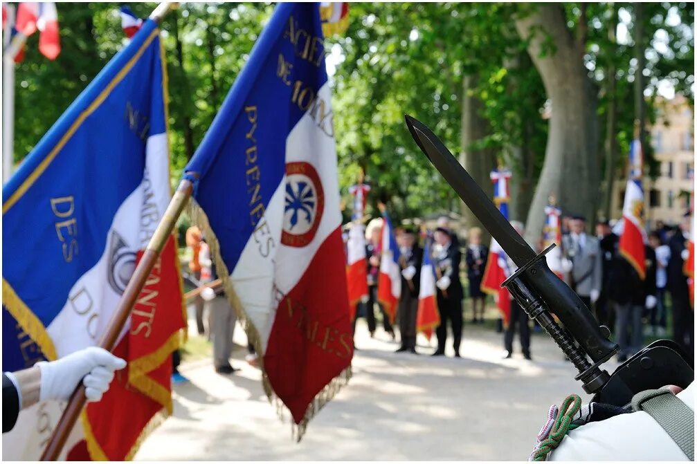 1 8 мая праздник. 8 Мая во Франции. Jour de la victoire во Франции. День Победы во Франции. 9 Мая во Франции.