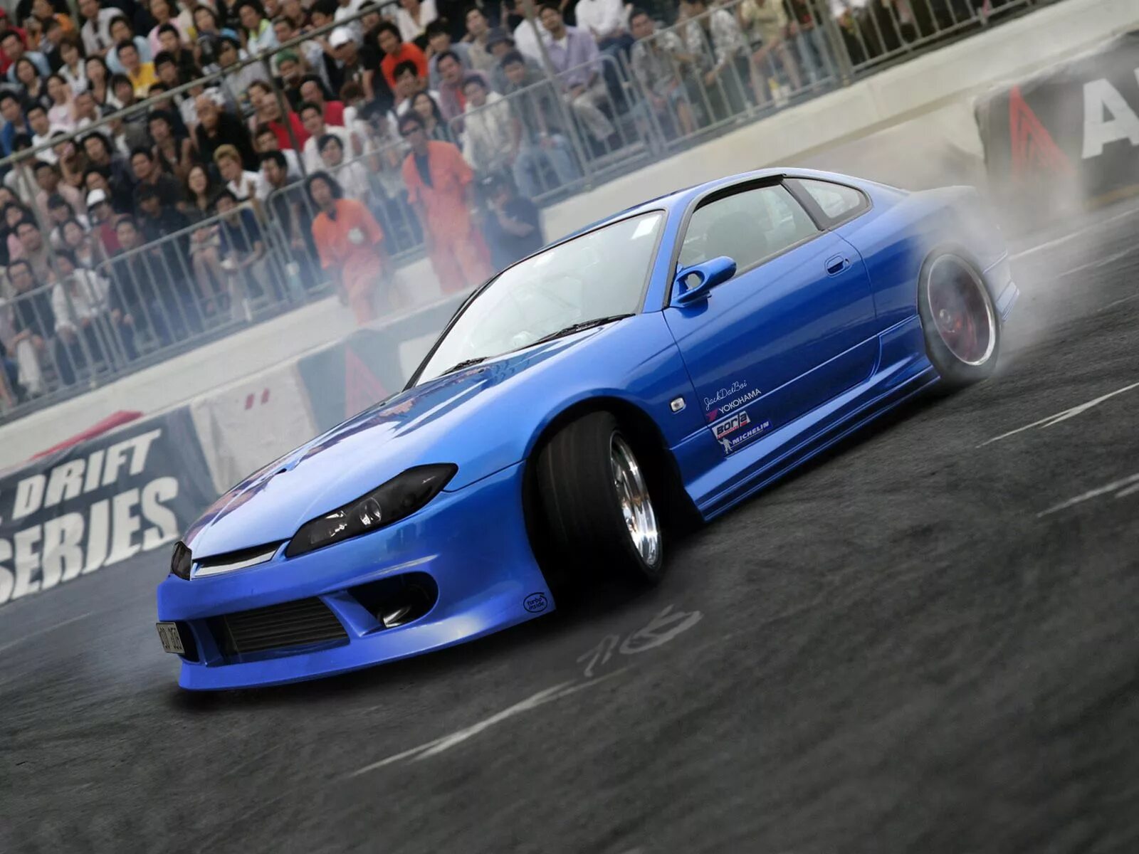 15 s com. Nissan Silvia s15 Drift. Nissan Silvia (в кузове s13, s14 или s15).