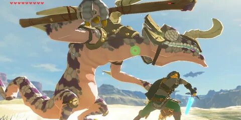 Link fighting a Lizalfos in Breath of the Wild. 