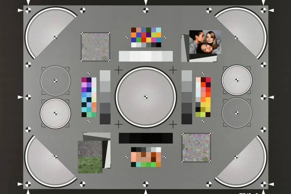 Камера тести. ISO-12233 SFR/MTF Test Chart. Тестовая камера. Тестовые таблицы для видеокамер. Тестовая таблица для камер ISO.