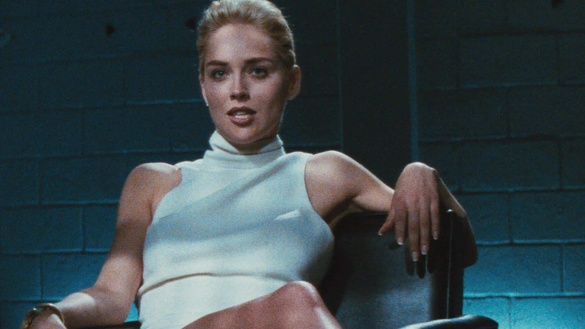 Основной инстинкт какой. Sharon Stone Basic Instinct. Шэрон Стоун Полицейская Академия 4. Кэтрин Трамелл. Sharon Stone dominatrix.