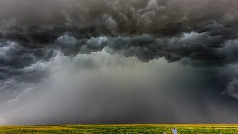 Затевала тучам