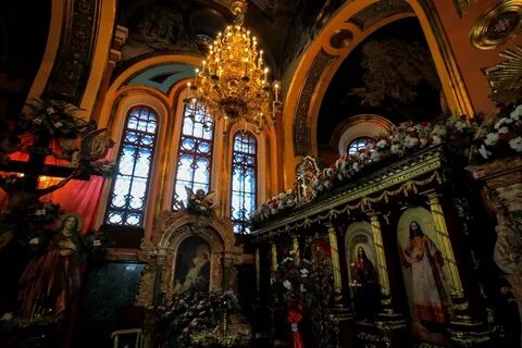 Церковь выполняла роль