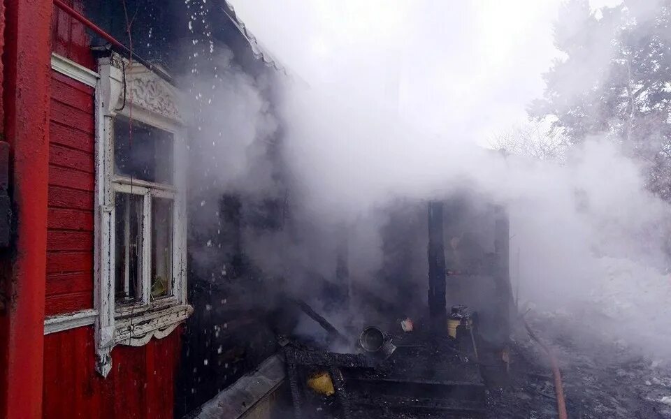 Пожар в Скопине. В Скопине сгорел дом. Пожар в Скопине Рязанской области. Пожар в Скопине вчера. Погода в скопине сегодня