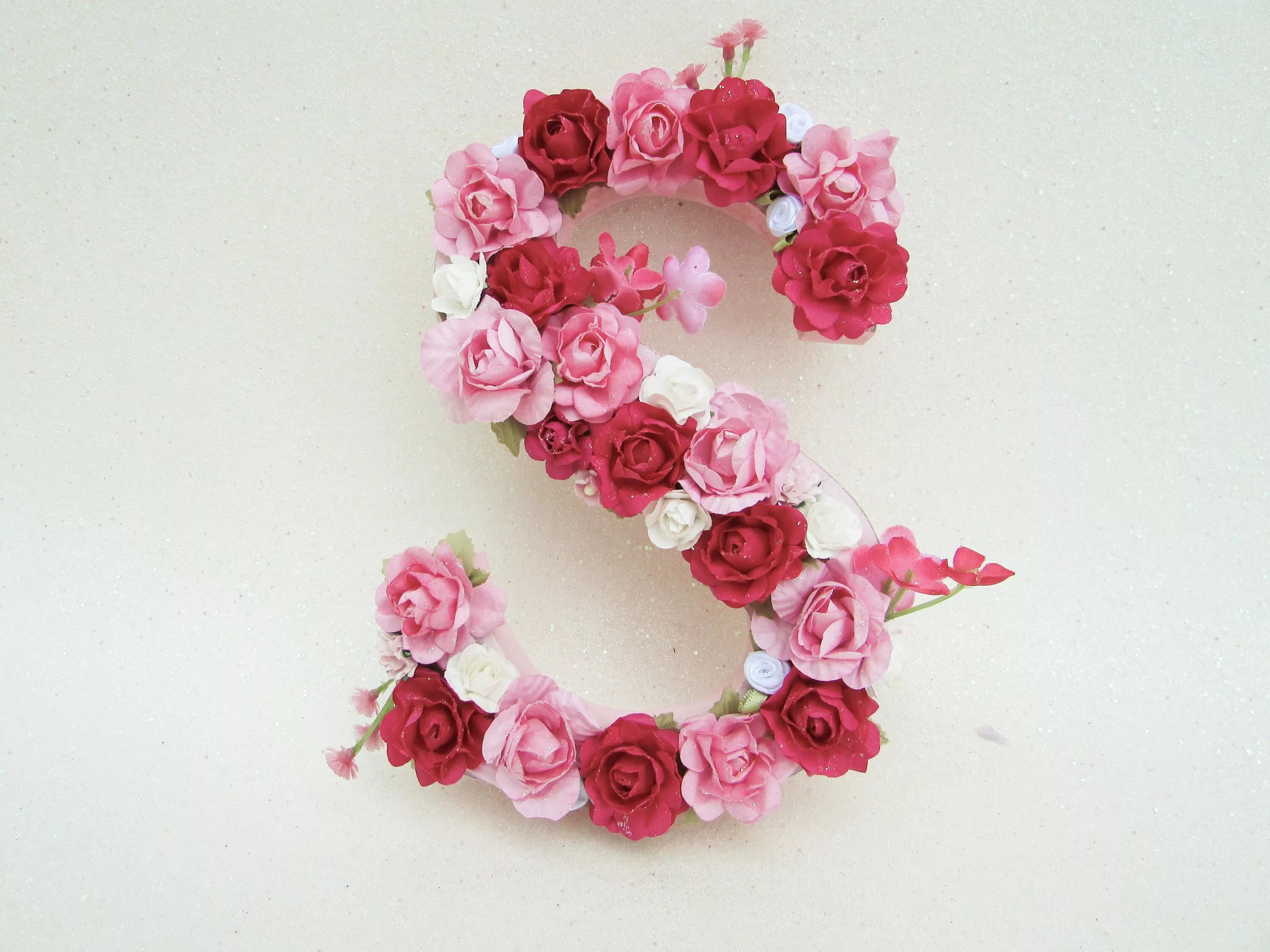 S name letter. Letters with Flowers. Буква i розовая. Flower картинка и словом. Letter ф with Flowers.