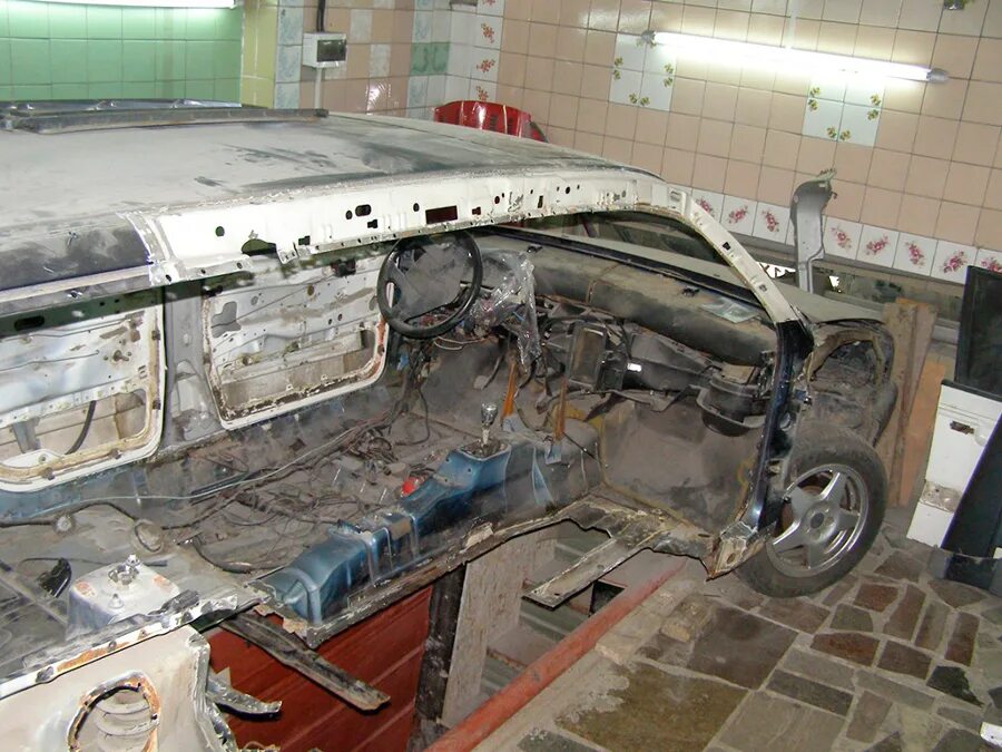 Кузов VW Passat b3. Днище VW b5. Днище VW Passat b3. Переварка днища Passat b5.