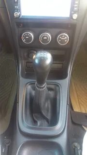Снимаем ручку кпп ниссан альмера