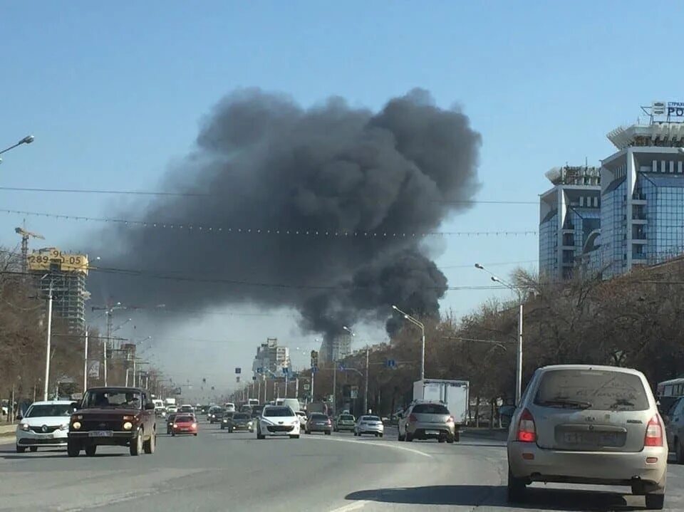 Пожар проспект октября. В уфе пожар 11 апреля 2021. Пожар проспект октября. Пожарный подъезд. Пожар проспект октября.