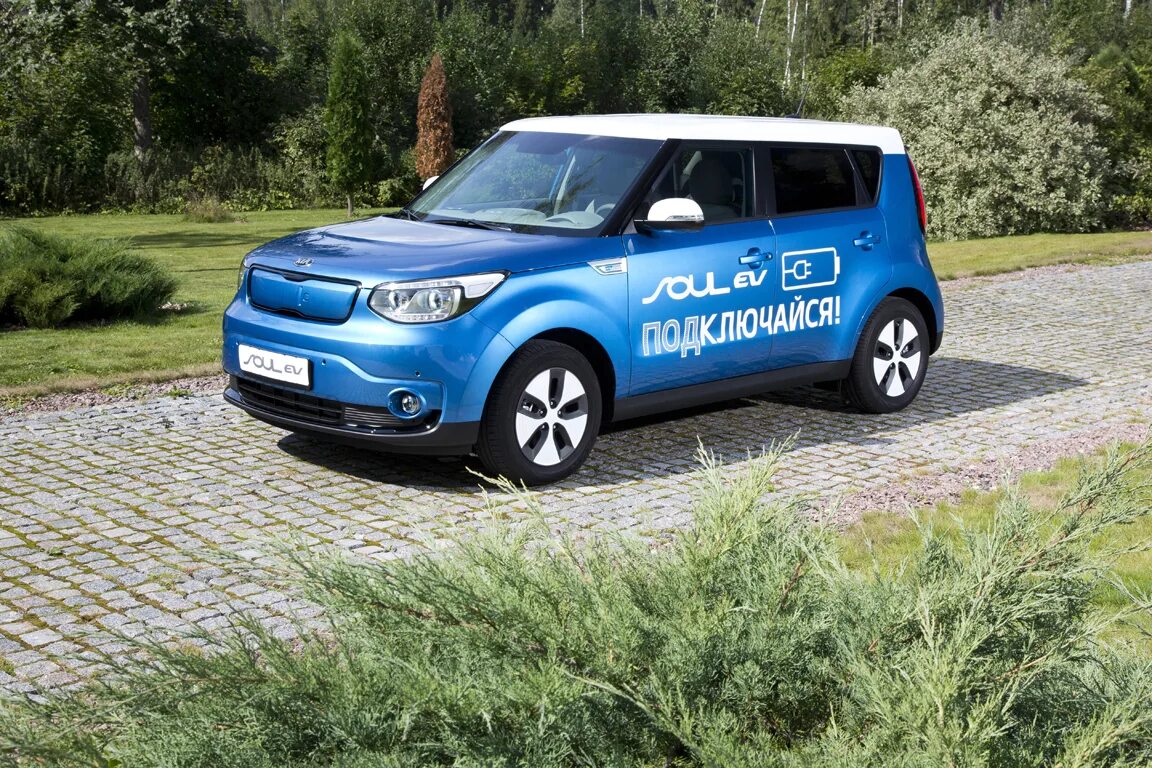 Длина киа соул. Киа соул тест драйв. Драйв Киа соул. Kia Soul 2014 Sport. Kia Soul 2015 тест драйв.