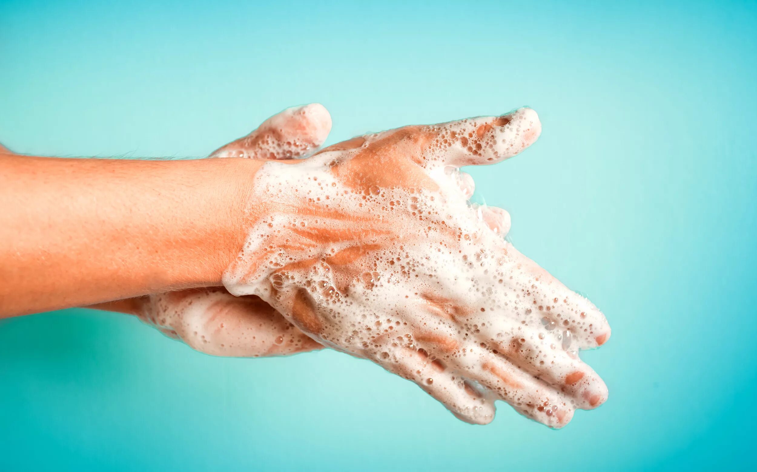 Чистые руки. Мытье рук. Мыло для рук. Мыльные руки.