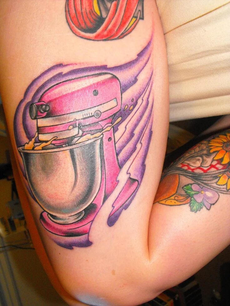 Психоделические парные тату. Mixed tattoo. Тату кухонный боец. Тату психоделика. Нео трайбл тату.