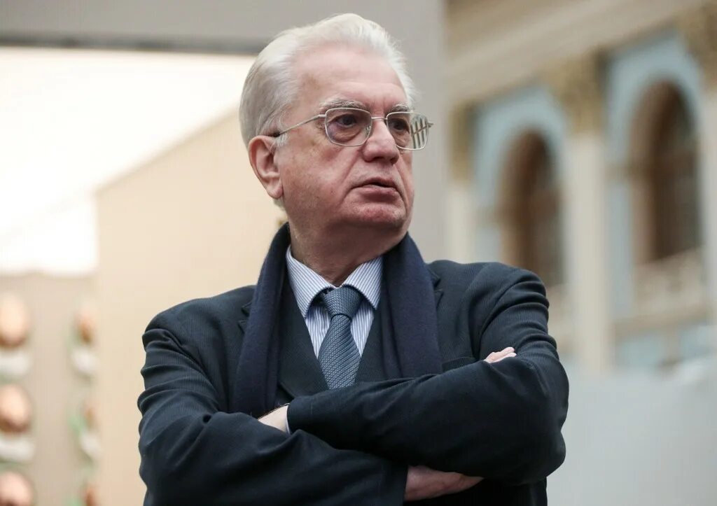 Пиотровский эрмитаж. Сын пиотровского директора эрмитажа фото. михаил мишустин подписал.