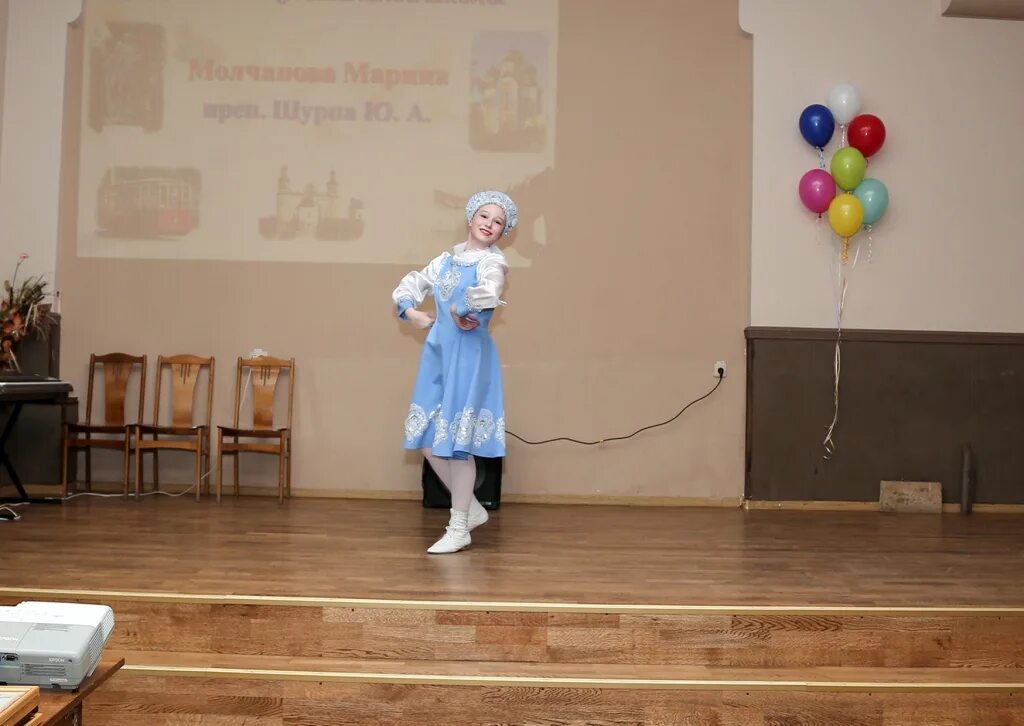 Музыкальная школа советск. Школа искусств советск. Музыкальная школа советск. Советск музыкальная школа. Гитарный оркестр.