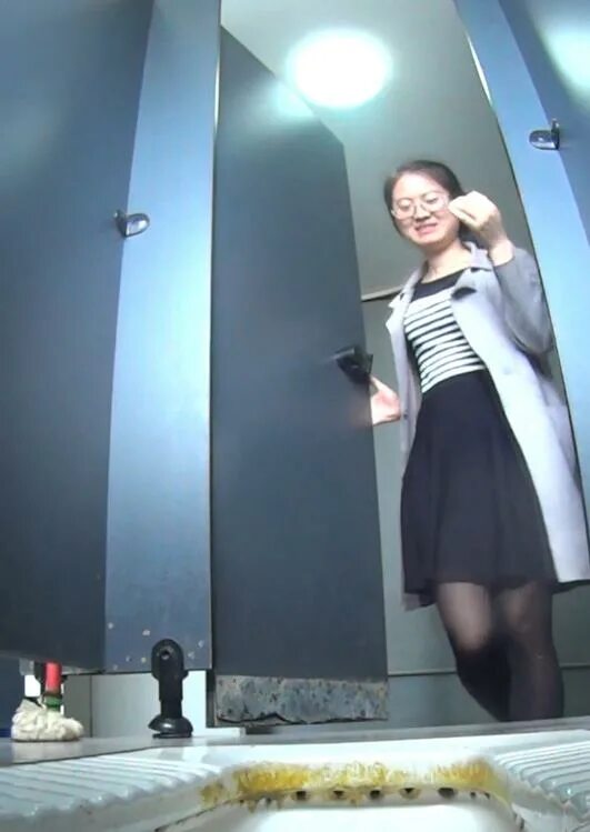 туалет универа скрытая