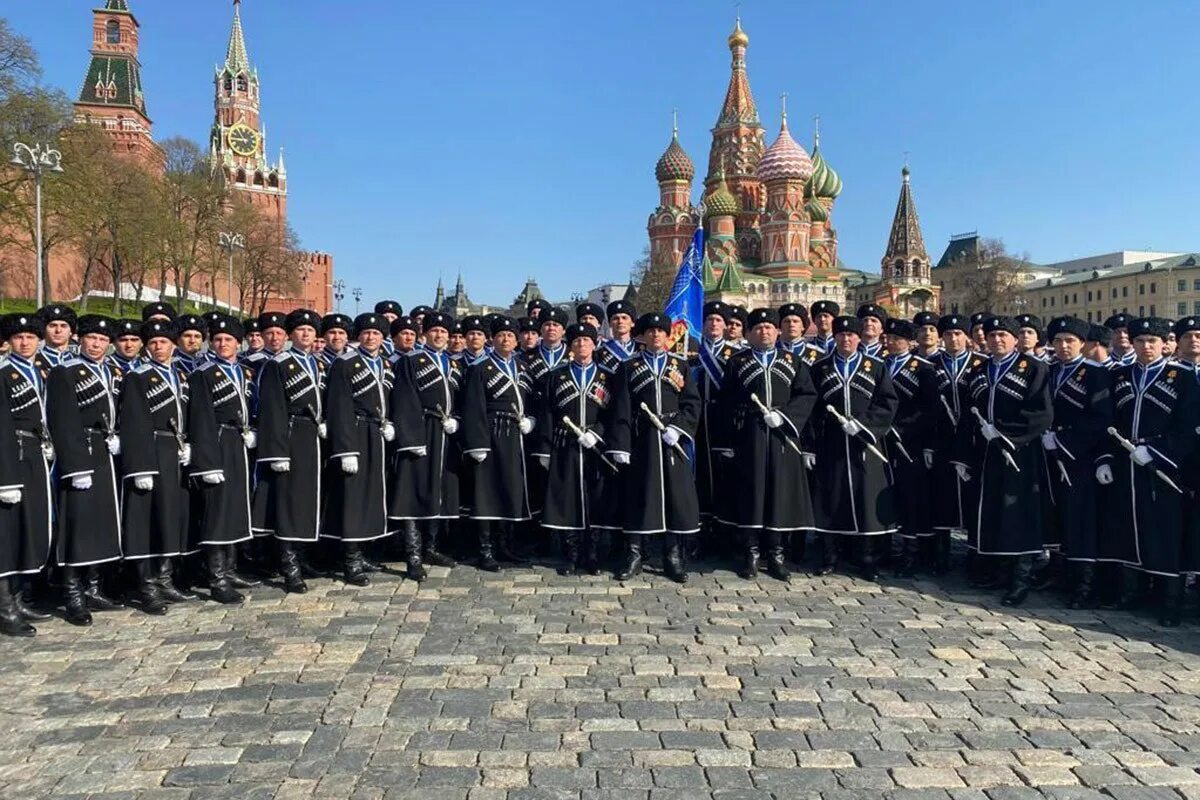 Примут участие в параде победы. Терские казаки на параде Победы 2022. Терские казаки на параде Победы в Москве. Казаки на параде в Ставрополе. Парад 9 мая 2022 в Москве казаки.