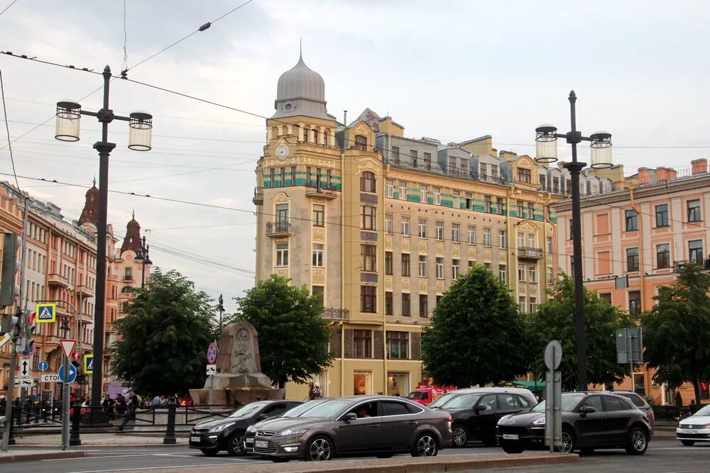 Второй дом спб. Сенная площадь Московский проспект. Сенная площадь, Санкт-Петербург, Московский проспект. Дом Перетца на Сенной. Сенная пл. Московский проспект.