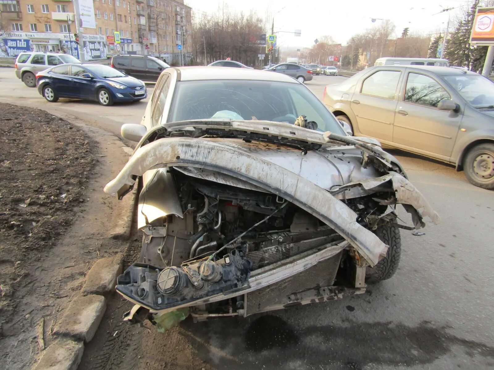 дтп г ижевск. дтп г ижевск. ижевск происшествия сейчас. дорожно-транспортное происшествие ижевск. происшествия в ижевске за последние 2 дня.
