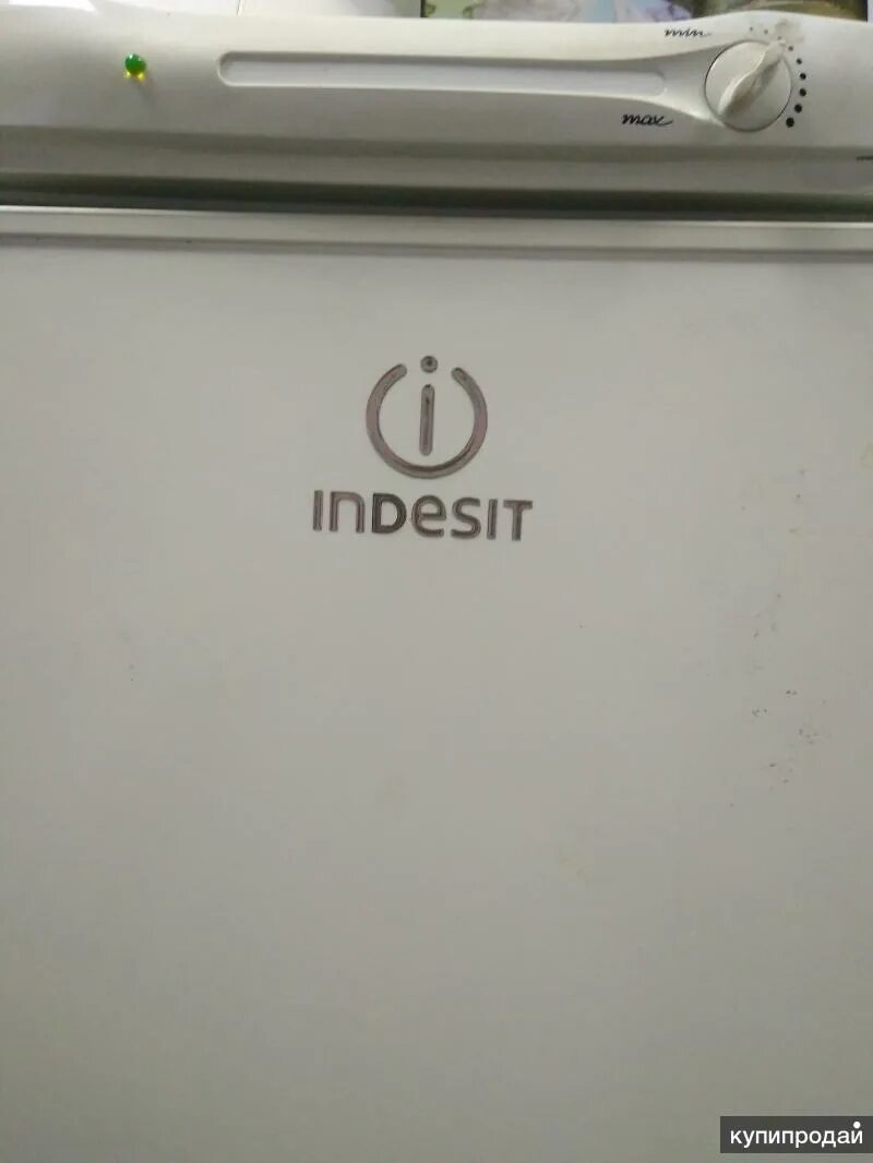 Холодильник индезит эльдорадо. Индезит холодильник 2-х камерный. Холодильник Индезит са140. Холодильник Индезит 23999.
