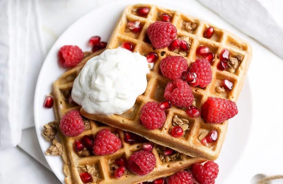 Эдвин бельгийские вафли. Венские вафли морской бриз. Бельгийские вафли фото. Бельгийские вафли фото. Йогуртовые вафли.