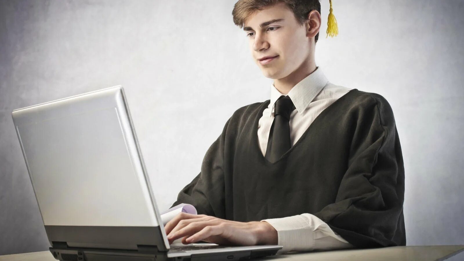 Студент юрист. Михеева юлия всеволодовна вгик. Молодой человек. Работа для студента юриста. Работа для студента юриста.