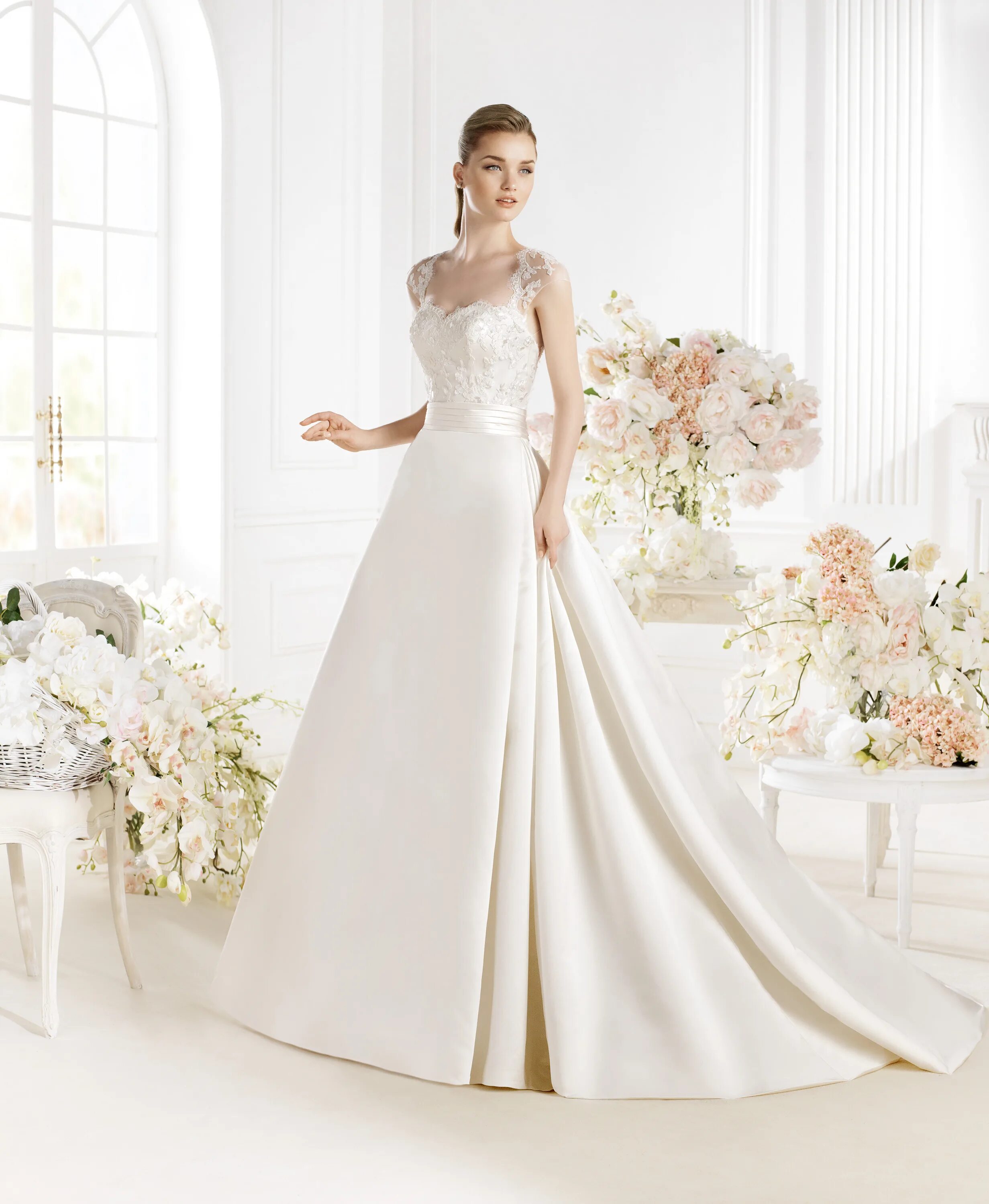 The wedding dress. Свадебное платье в стиле принцесса. Проновиас простое свадебное платье. Невесты в свадебных платьях. Свадебные платья natalia romanova 2021.