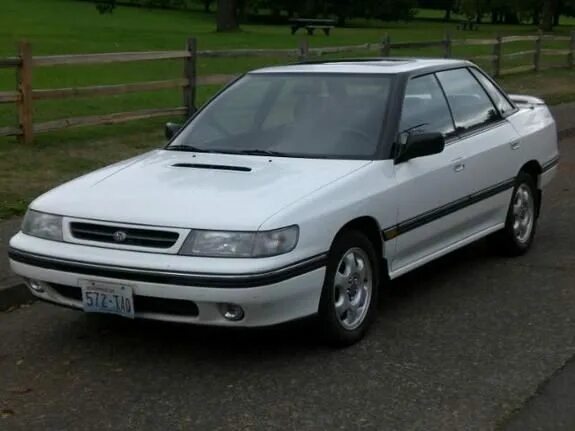 Subaru legacy 1993 седан. Субару легаси 1993. Субару легаси 1993. 2 4 at. Субару легаси 1993.
