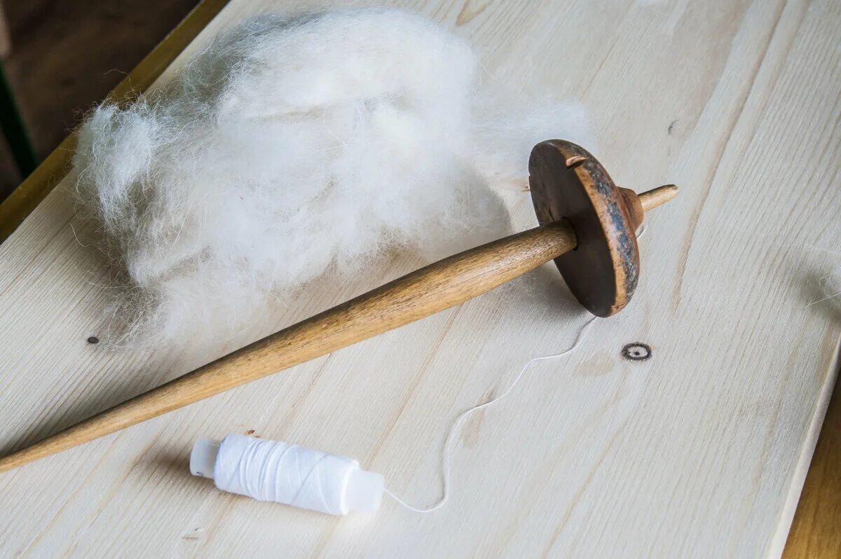 Турецкое веретено. Чертеж веретена для прядения. Веретено чертеж изготовления. Веретено деревянное. Чертеж веретена для прядения.