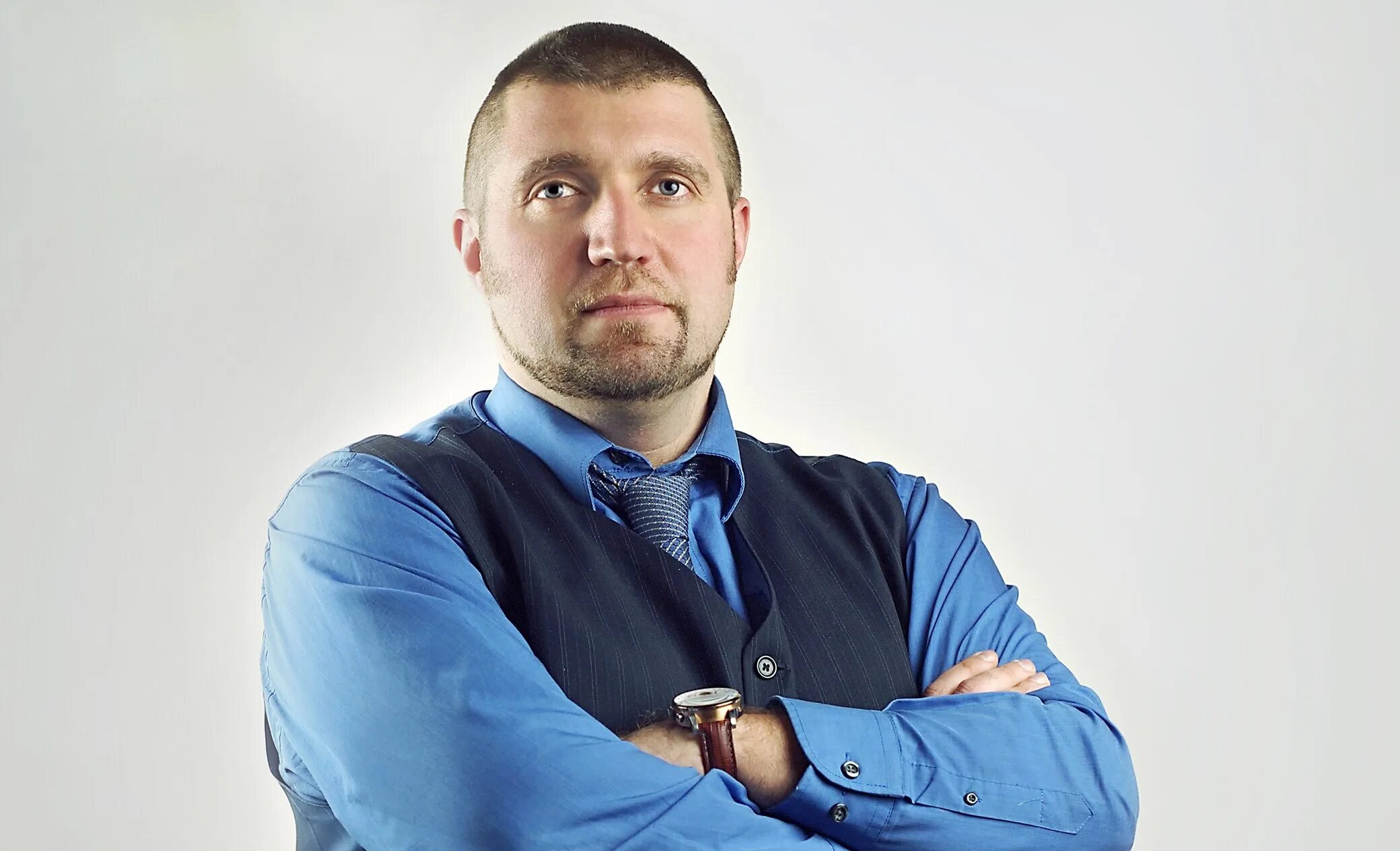 Дмитрий потапенко фото. Потапенко дмитрий валерьевич фото. Дмитрий потапенко. Дмитрий валерьевич потапенко. Потапенко.