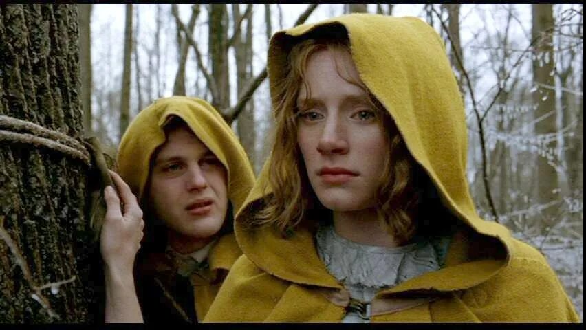 The village part 2 колокола. Bryce dallas howard. Деревня халф лайф 2. Таинственный лес 2004 айви. The village part 2 колокола.