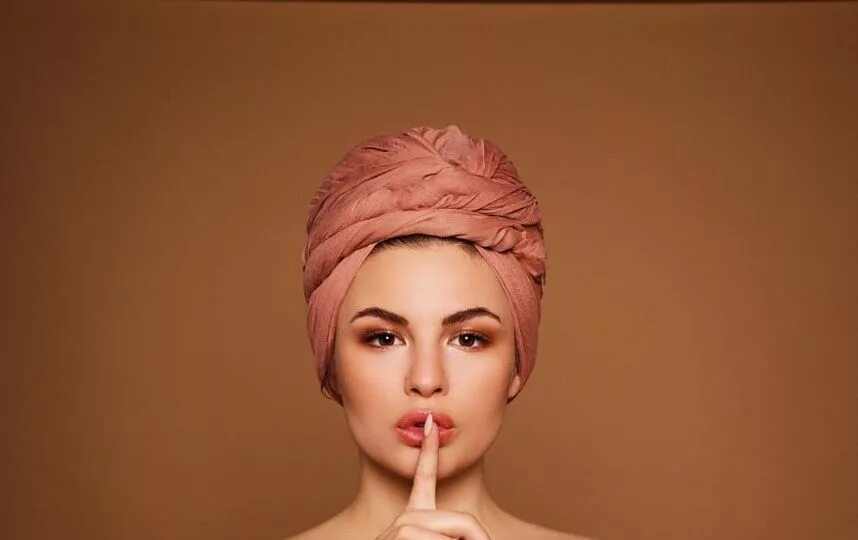 Шуня имя. Кот афони. Shoo певица. С наклейками ежик. Шуня имя.