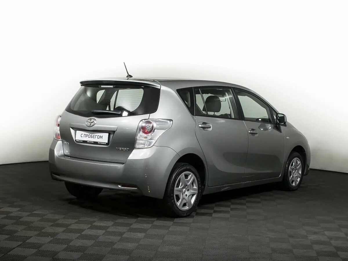 8 2007. тойота версо 1. тойота версо 1. тойота версо 7 местный. Toyota verso 2011 без фона.