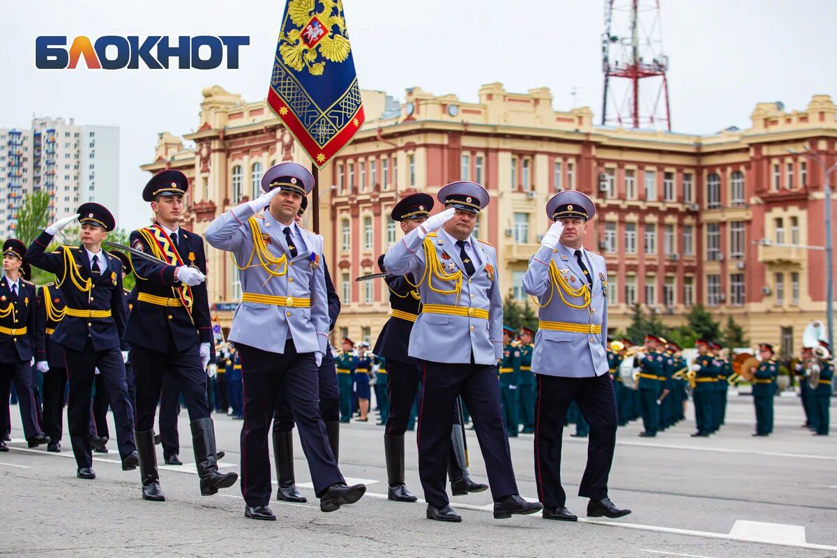 Парад Победы Ростов на Дону 2019. Парад Победы 2012 Ростов на Дону. 9 Мая Ростов. Парад Победы Ростов на Дону 2008 год. 9 мая ростов парад