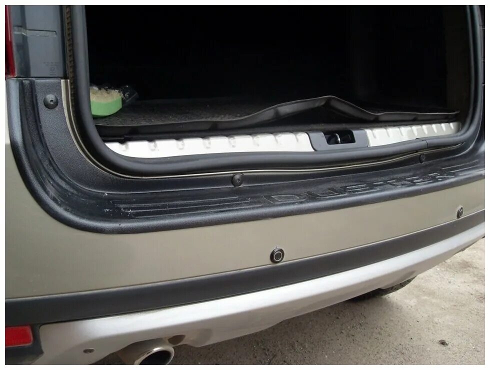 задний бампер рено дастер 2019. накладка бампера duster. накладка бампера duster. накладка бампера duster. Duster 2021 накладка заднего бампера.