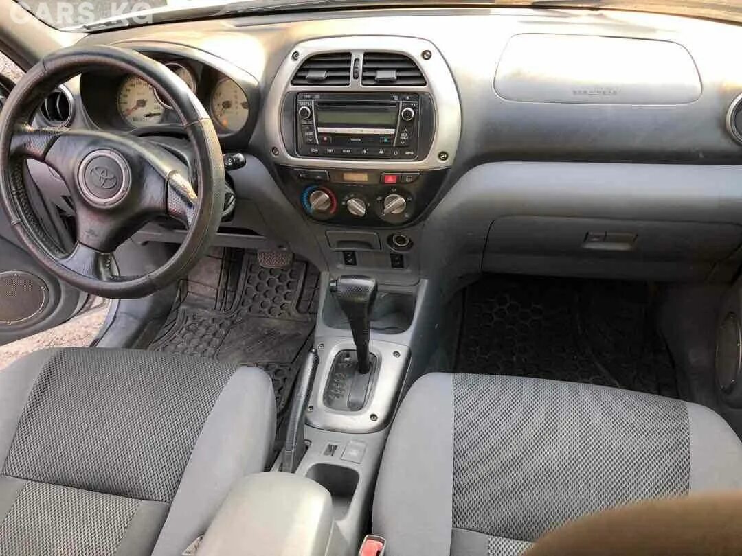 Ремонт рав 4 4 поколения. Toyota rav4 2 поколение. toyota rav4 2 поколение салон. рав 4 2 поколение салон. тойота рав 4 второе поколение.