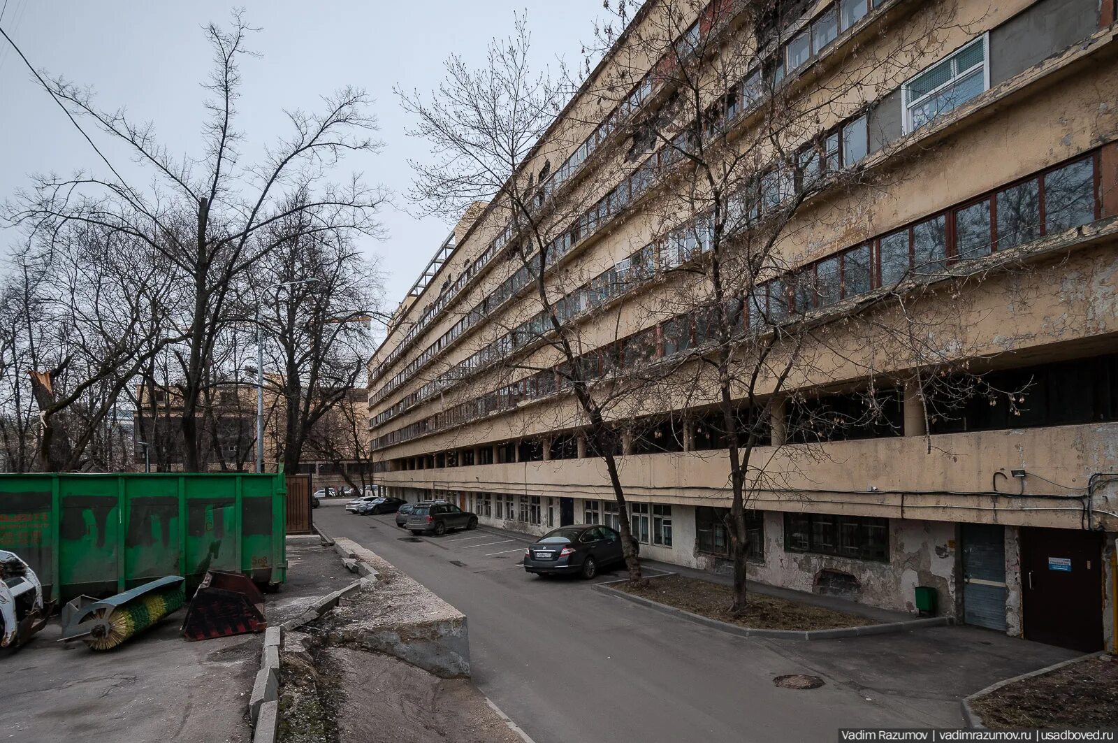 Коллектив наркомфин новинский бул. Наркомфина в москве. дом наркомфина баррикадная. дом наркомфина 2000.