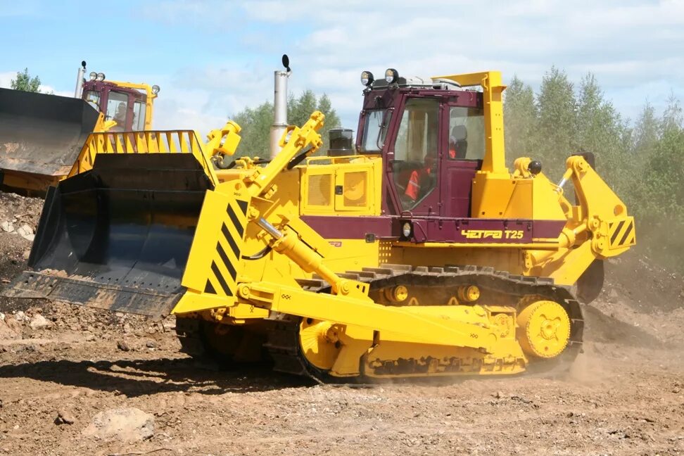 01. Четра т25. 01. Бульдозер т-25. 01ябр-1.
