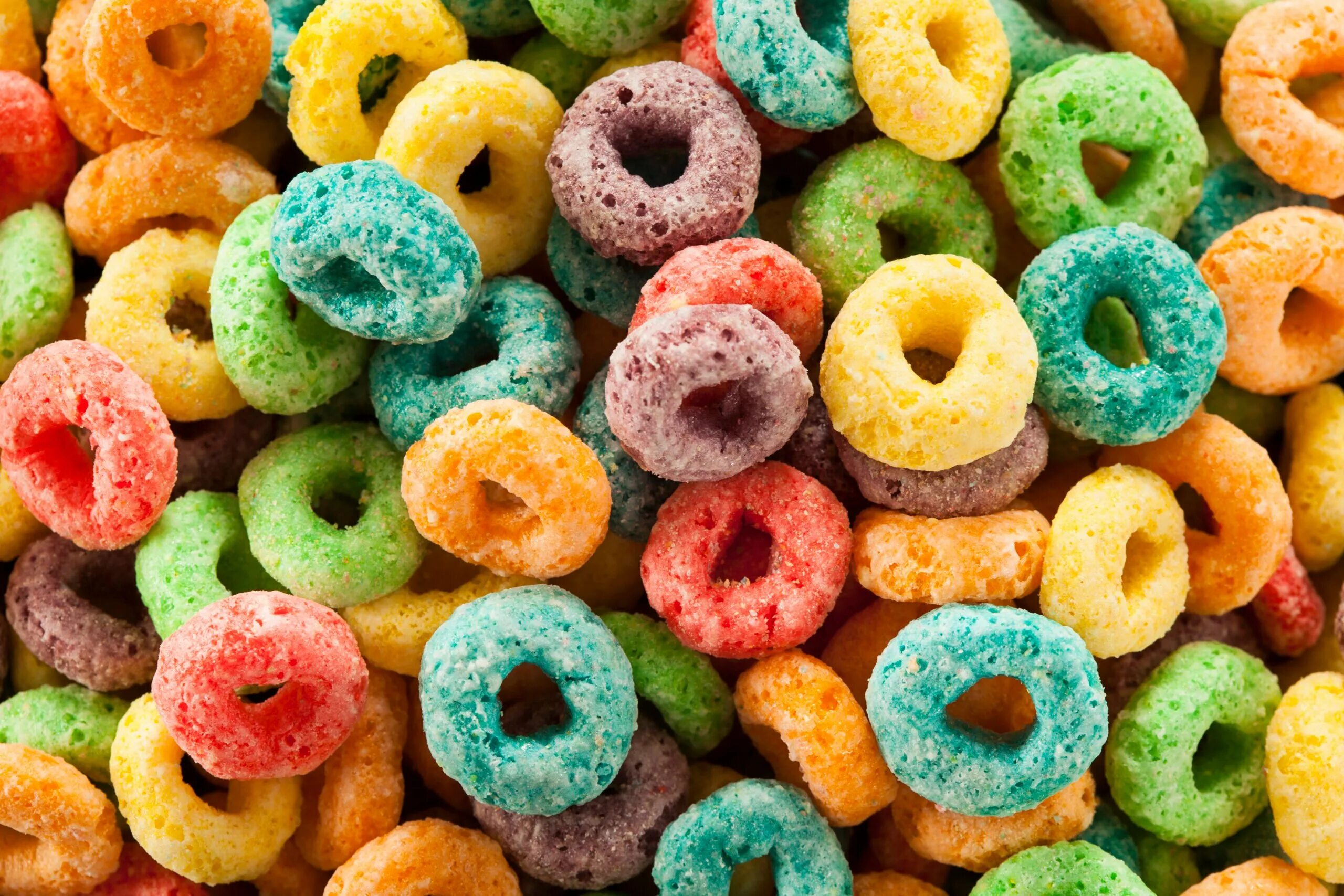 Colourful and crunchy fruit and vegetables can. Хлопья фруктовые петли. Froot loops Cereal. Cereal Rings Machine. Bowl of Fruit loops.