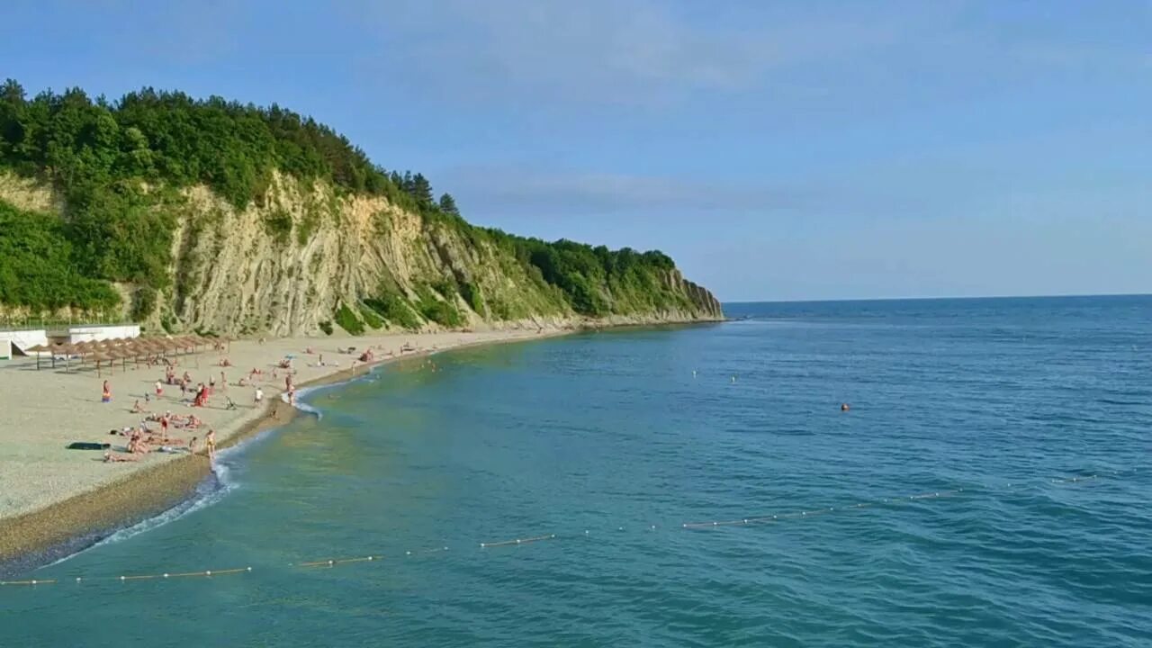 Сочи лазаревское море. Поселок ольгинка краснодарский край. Небуг море. Геленджик море дивноморское. Лето на черноморском побережье.