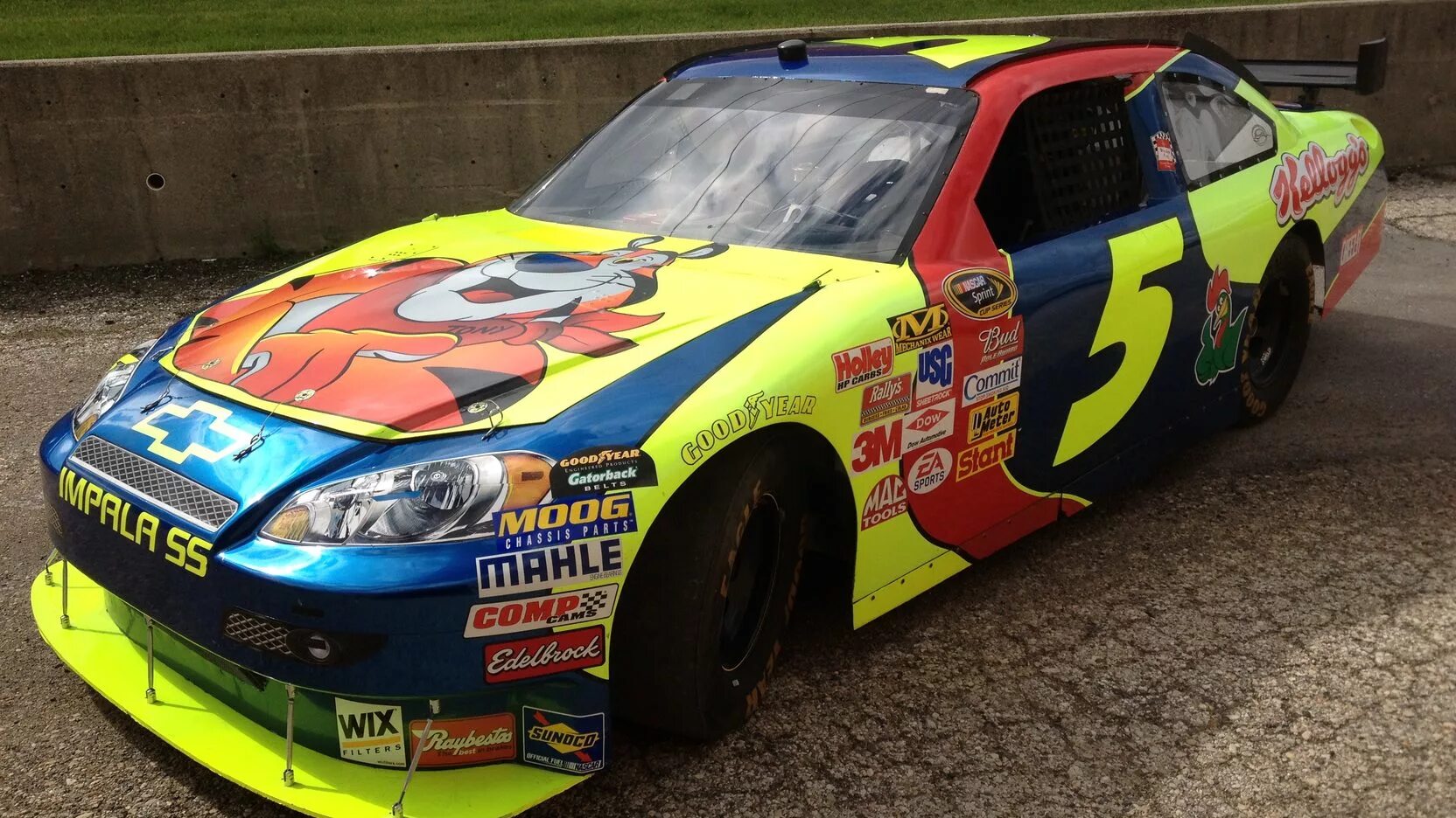 Chevrolet impala наскар. Car of tomorrow. Car of tomorrow. Dodge intrepid nascar. Машина завтрашнего дня мультфильм 1951.