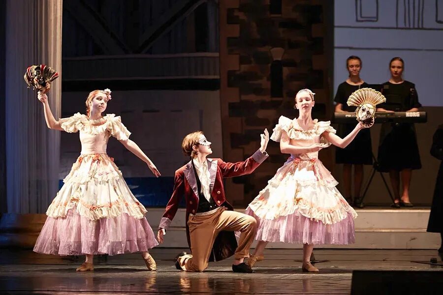 Концерт посвященный 50. Концерт посвященный 50. Дворец культуры нефтехимиков кстово. Концерт посвященный,посвященный. Шостаковича.