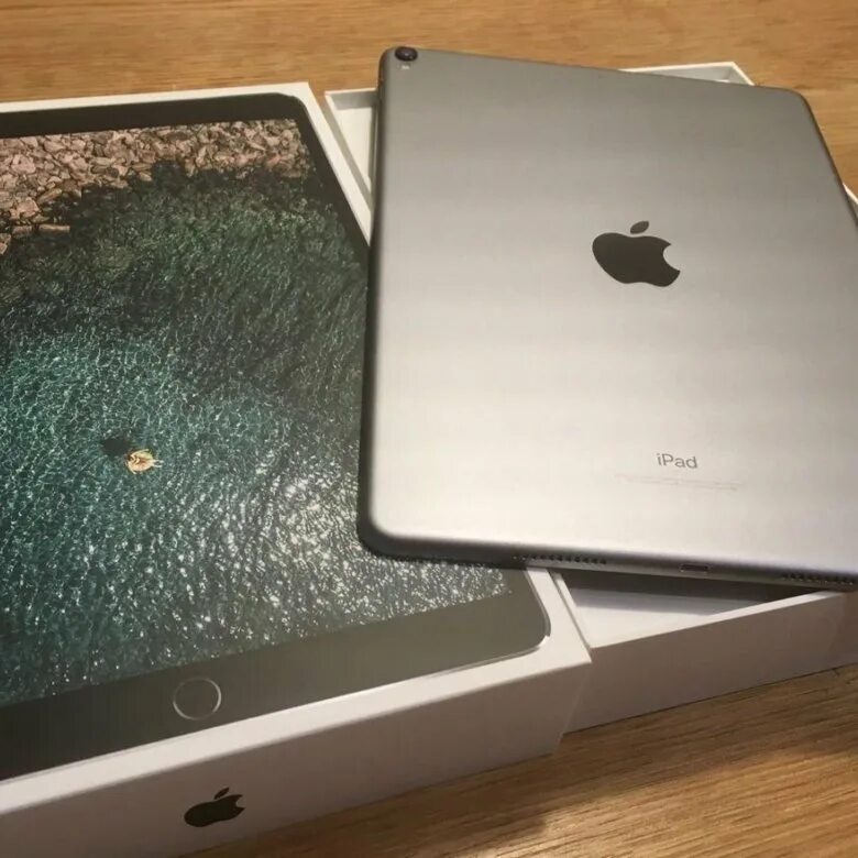 Ipad 10 5 купить. Apple IPAD Pro 10.5. Айпад 120 Герц. IPAD Pro 10.5 2021. IPAD Pro 10.5 черный.