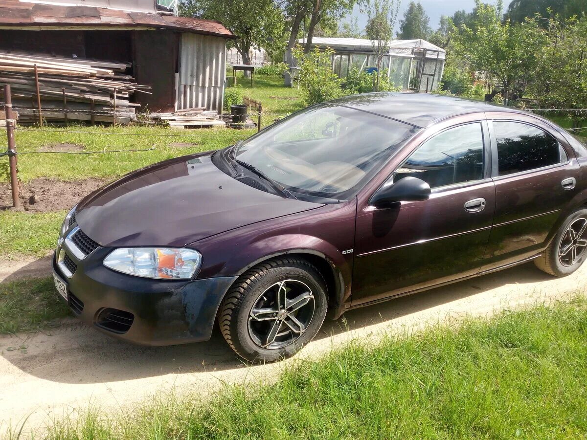 Dodge stratus. Додж Стратус 2004 года. Додж Стратус Рестайлинг. Додж 2 Рестайлинг 2004.