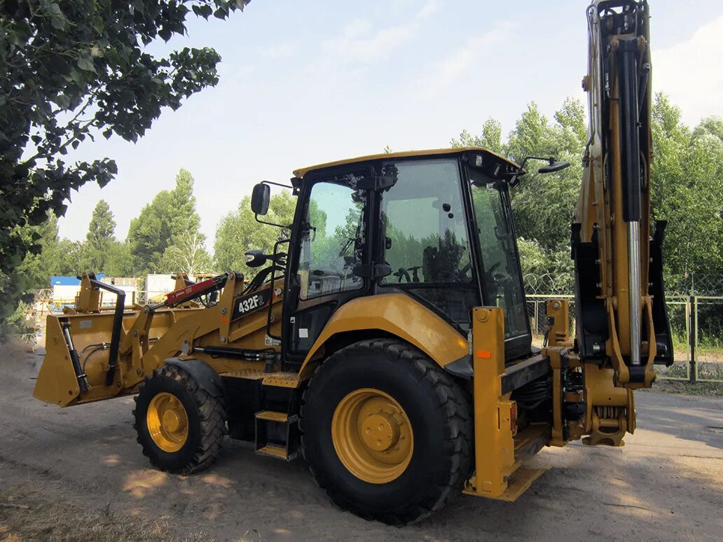 Экскаватор 428. Caterpillar 428f2. Caterpillar 428f2/432f2. Катерпиллер экскаватор погрузчик 428. Экскаватор-погрузчик Caterpillar 428f2.