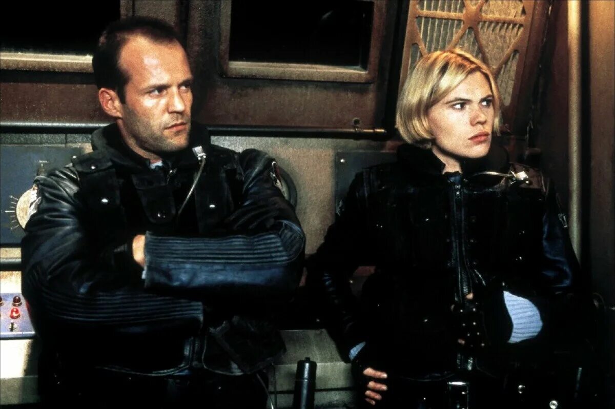 Посадочный модуль феникс. Призраки марса фильм 2001. Mars 2001. Mars polar lander. Mars 2001.