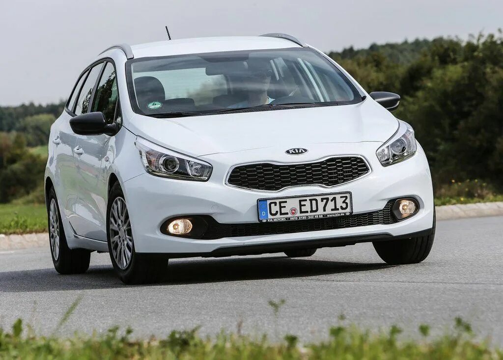 Kia Ceed 2013. Kia Ceed 2013 хэтчбек. Кия СИД хэтчбек 2013. Kia Ceed SW 2016. Легкий сид