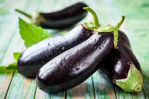 5580989-eggplant-wallpapers.